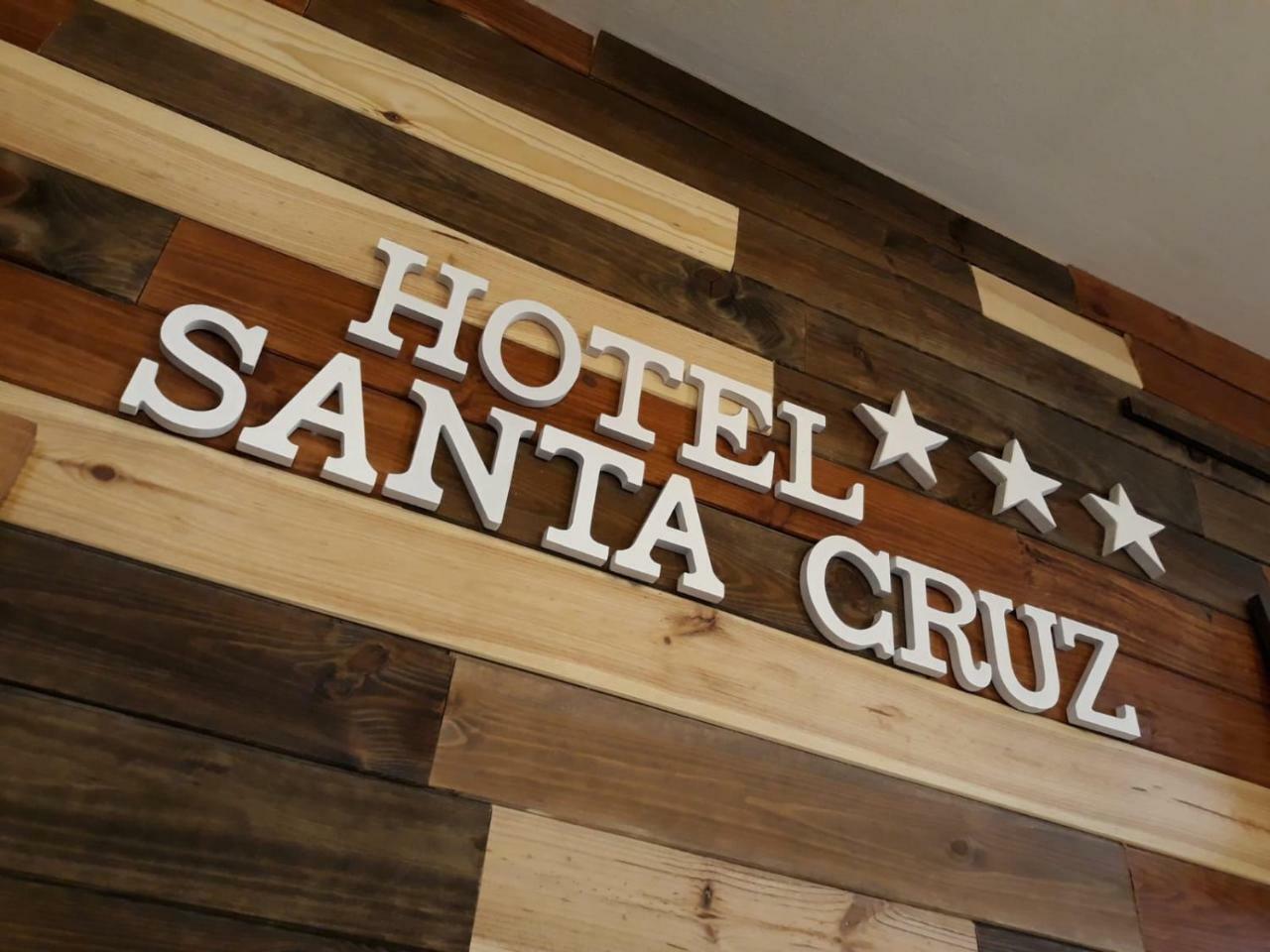 ホテル Santa Cruz シエラネバダ エクステリア 写真